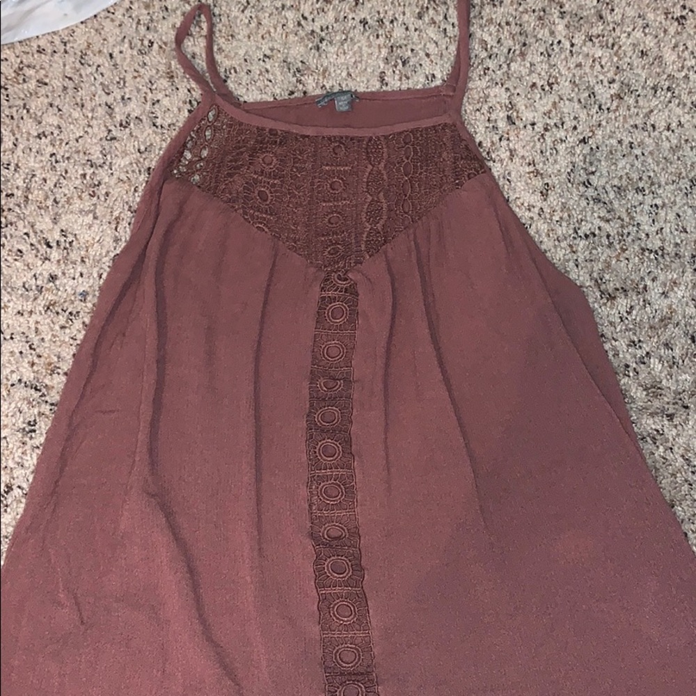Tank top with see through design in the front